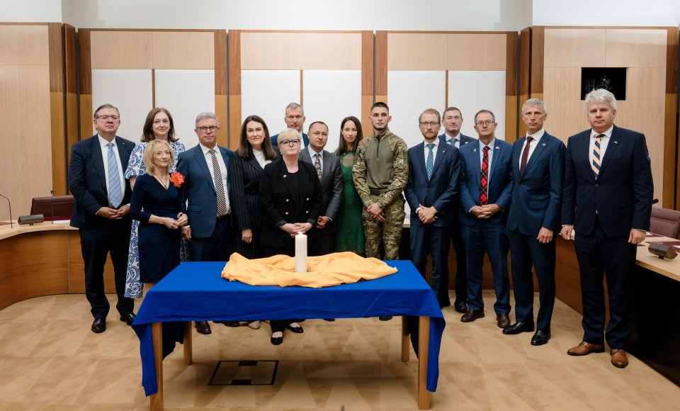Trijų metų karo Ukrainoje sukakties minėjimas Australijos Parlamente